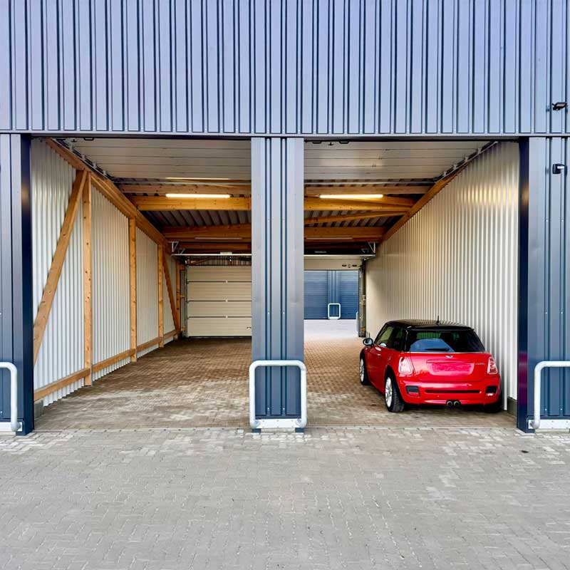 Mietgarage Abteil C2 Rückseite Tore